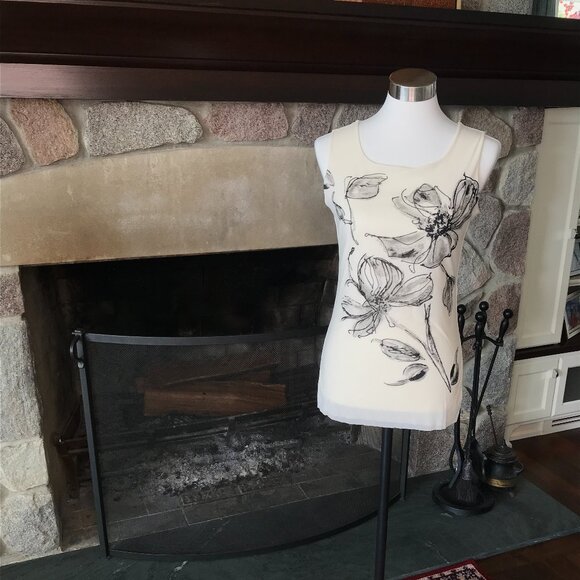 'D. Exterior' Black/Gray Flower Design on Cream Tank Top - Size XL - Picture 3 of 4